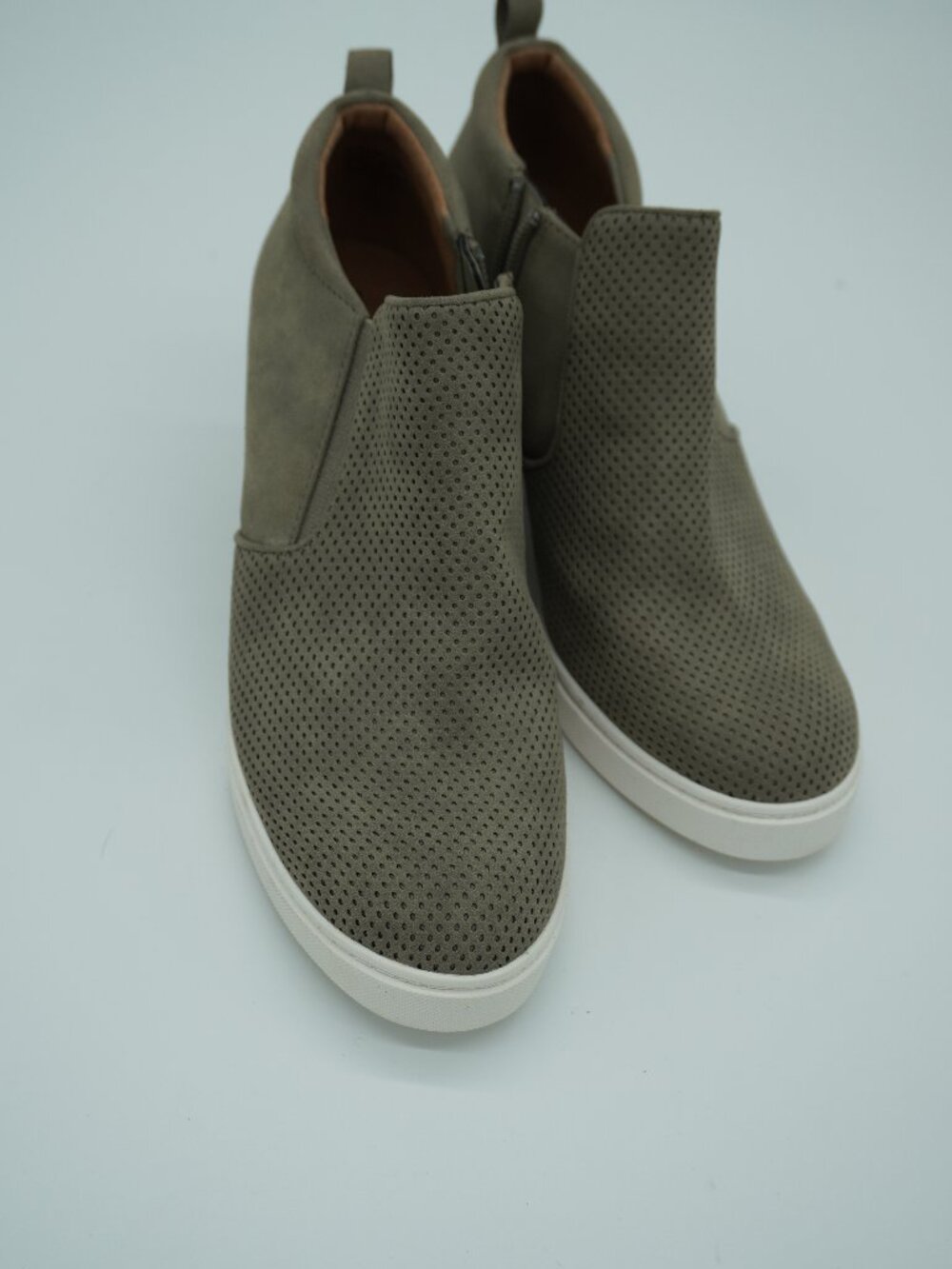 Susina Olive Wedge Sneakers